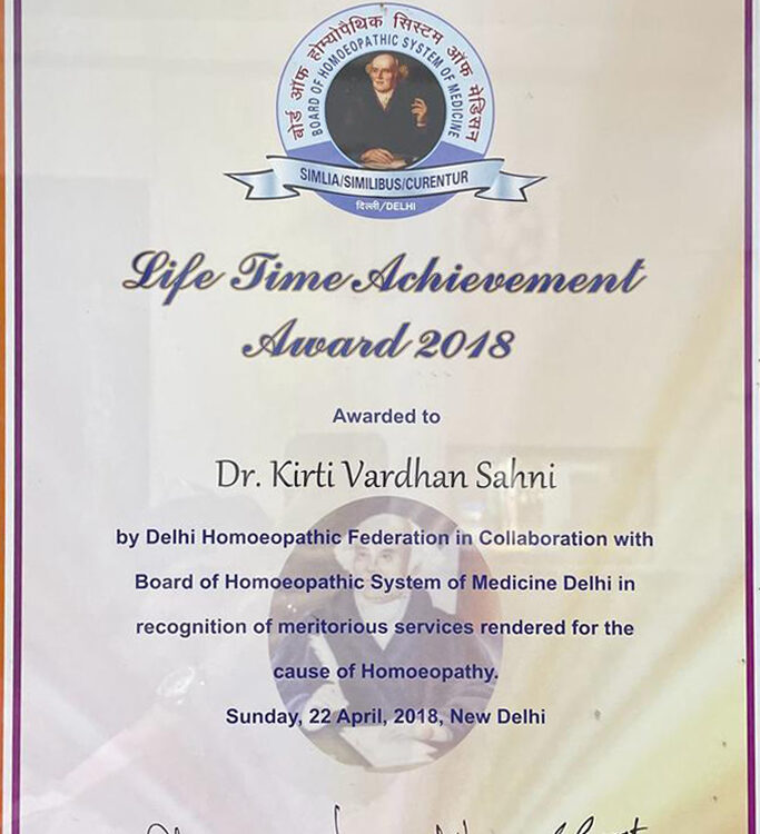 Life-Time-Achievement-award-2018-by-Delhi-Homoeopathic-Federation